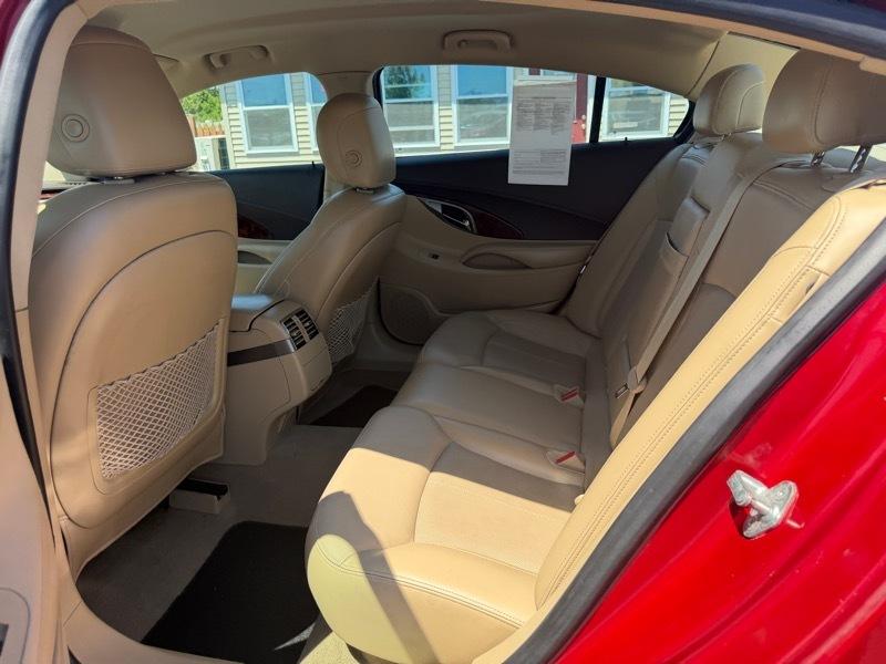 Buick LaCrosse Premium Package 2, w/Leather 2012