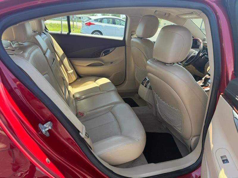 Buick LaCrosse Premium Package 2, w/Leather 2012