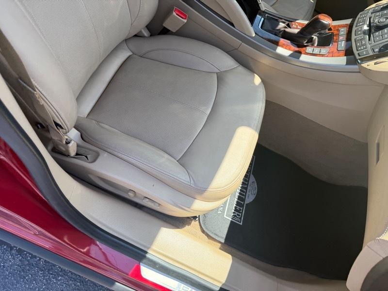Buick LaCrosse Premium Package 2, w/Leather 2012