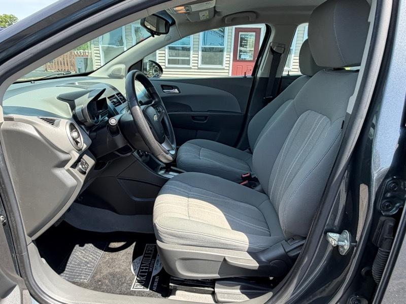 Chevrolet Sonic  2012