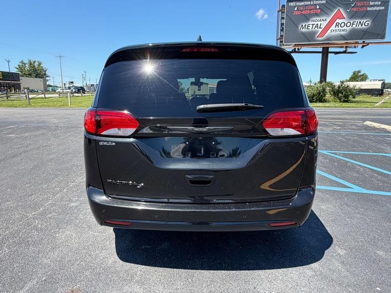 Chrysler Pacifica Touring Plus 2018