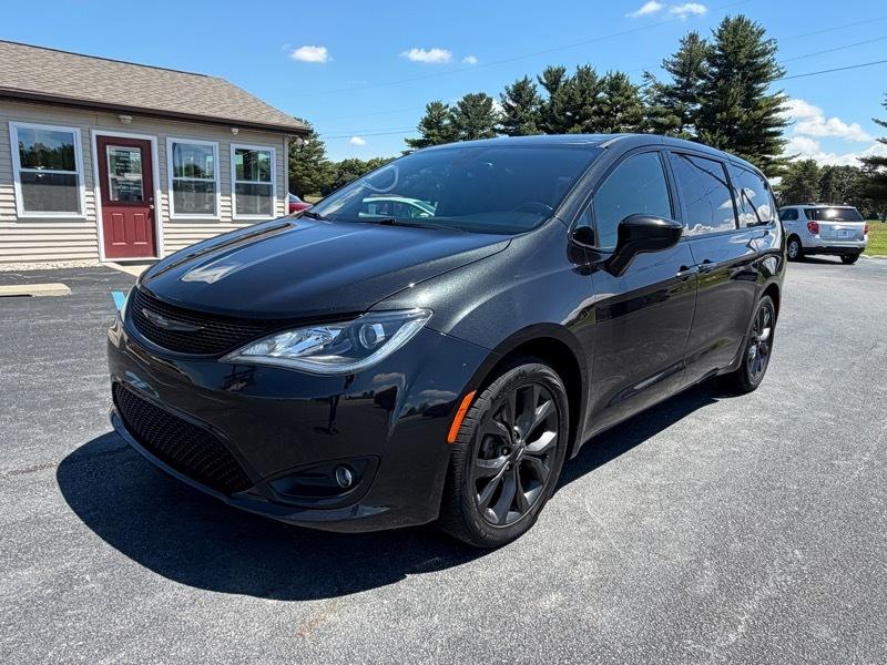 Chrysler Pacifica Touring Plus 2018