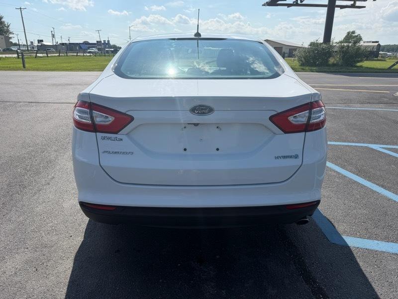 Ford Fusion Hybrid  2015