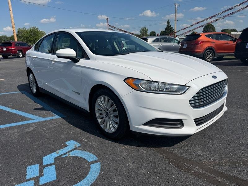 Ford Fusion Hybrid  2015
