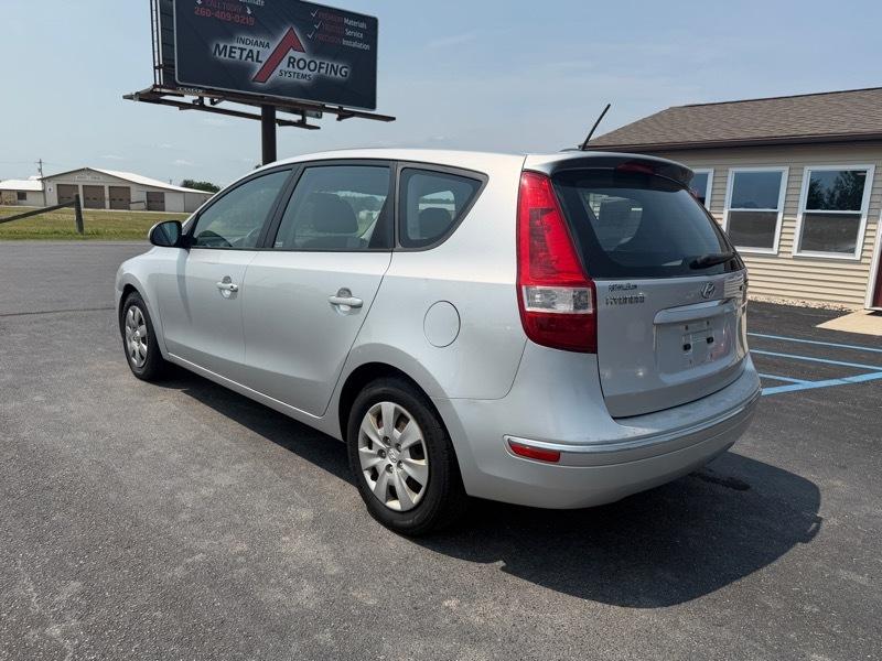 Hyundai Elantra Touring  2010