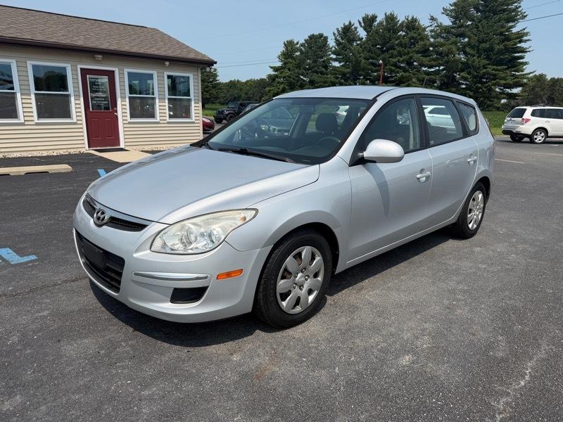 Hyundai Elantra Touring  2010
