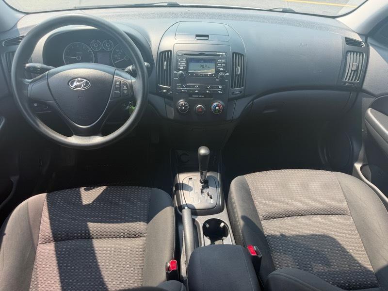 Hyundai Elantra Touring  2010