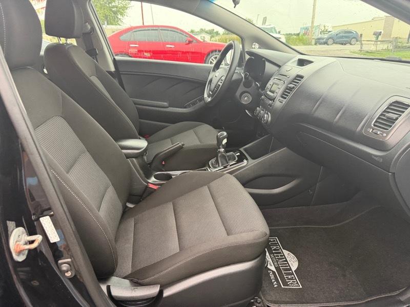 Kia Forte LX 4D Sedan 6sp 2017