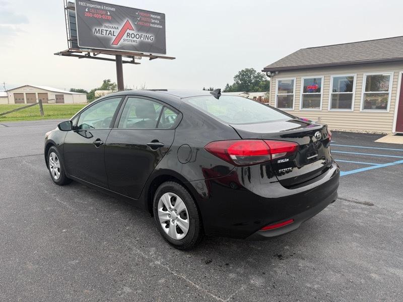 Kia Forte LX 4D Sedan 6sp 2017