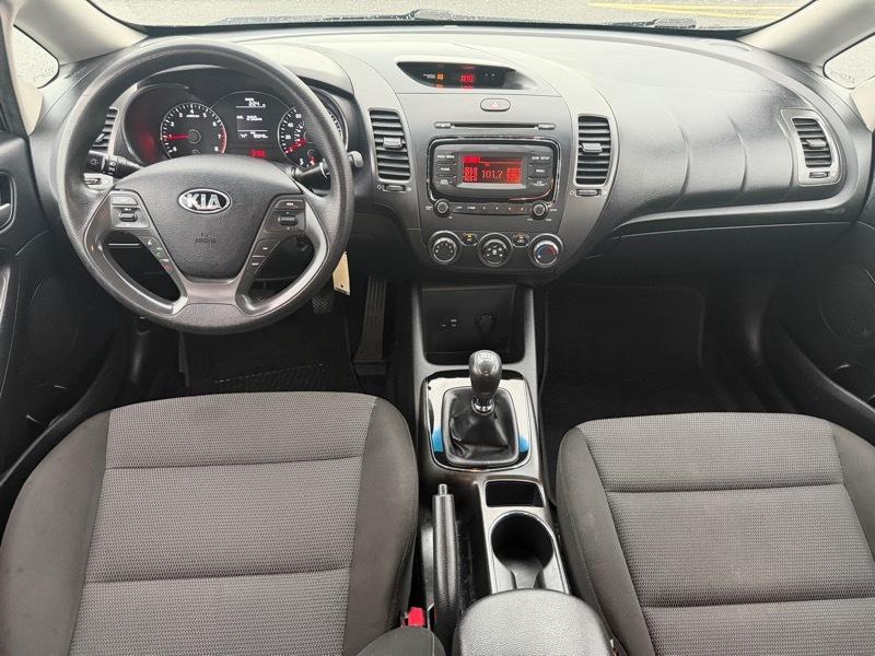 Kia Forte LX 4D Sedan 6sp 2017