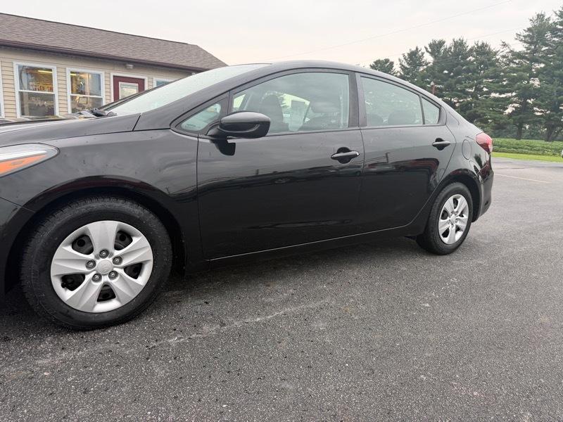 Kia Forte LX 4D Sedan 6sp 2017