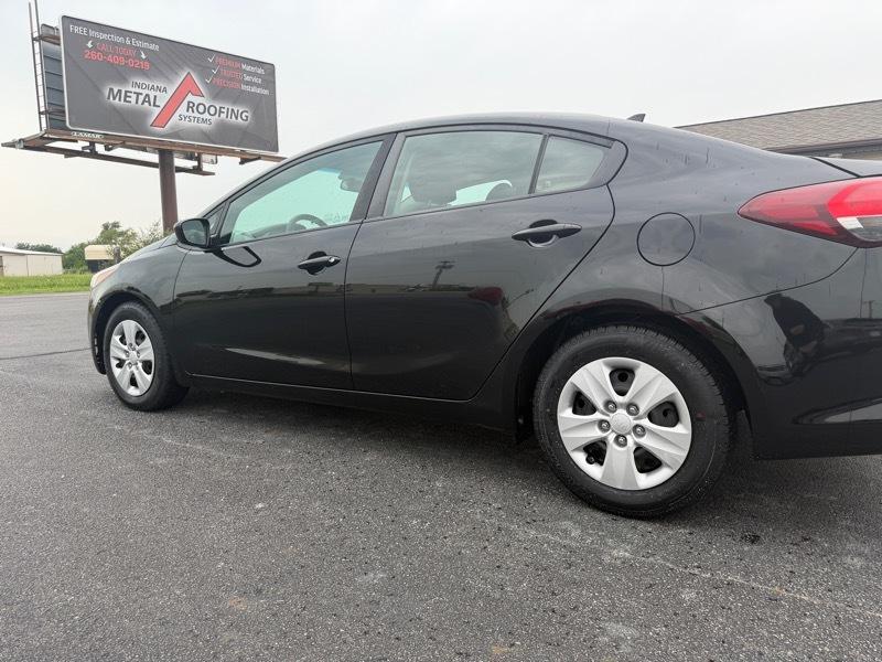 Kia Forte LX 4D Sedan 6sp 2017