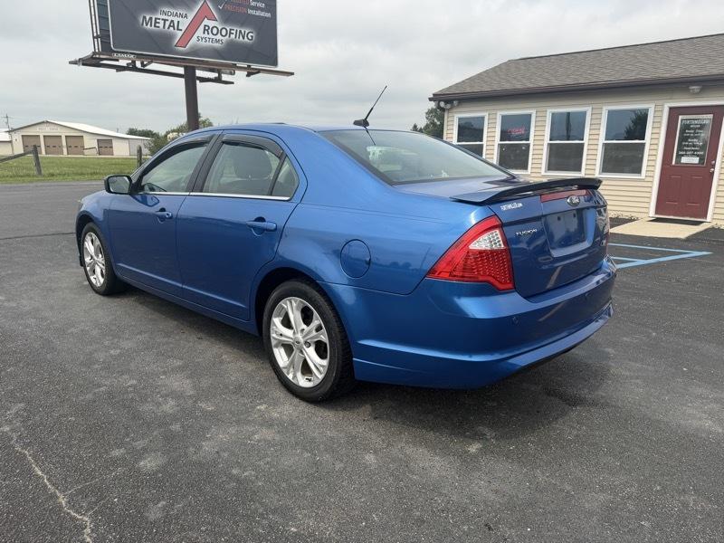 Ford Fusion SE 2012