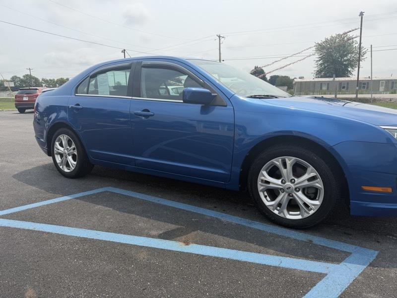 Ford Fusion SE 2012