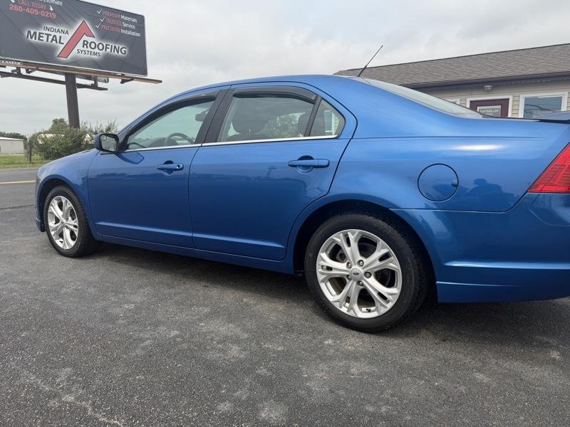 Ford Fusion SE 2012
