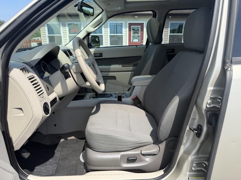 Ford Escape XLT 4WD 2010