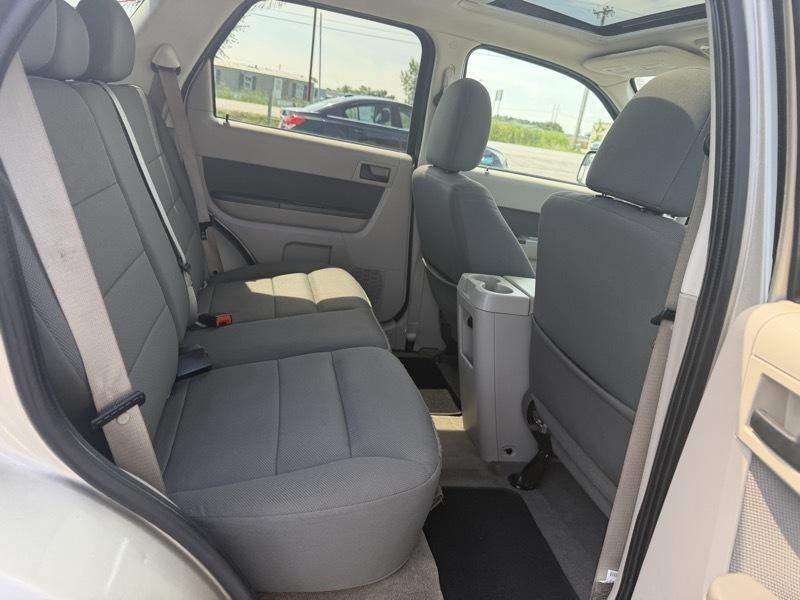 Ford Escape XLT 4WD 2010