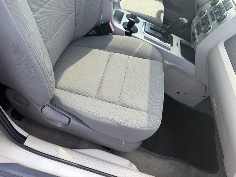Ford Escape XLT 4WD 2010