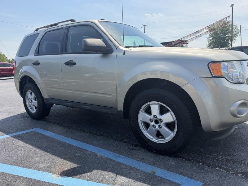 Ford Escape XLT 4WD 2010