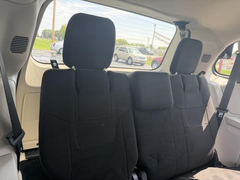 Chrysler Town & Country Touring 2011