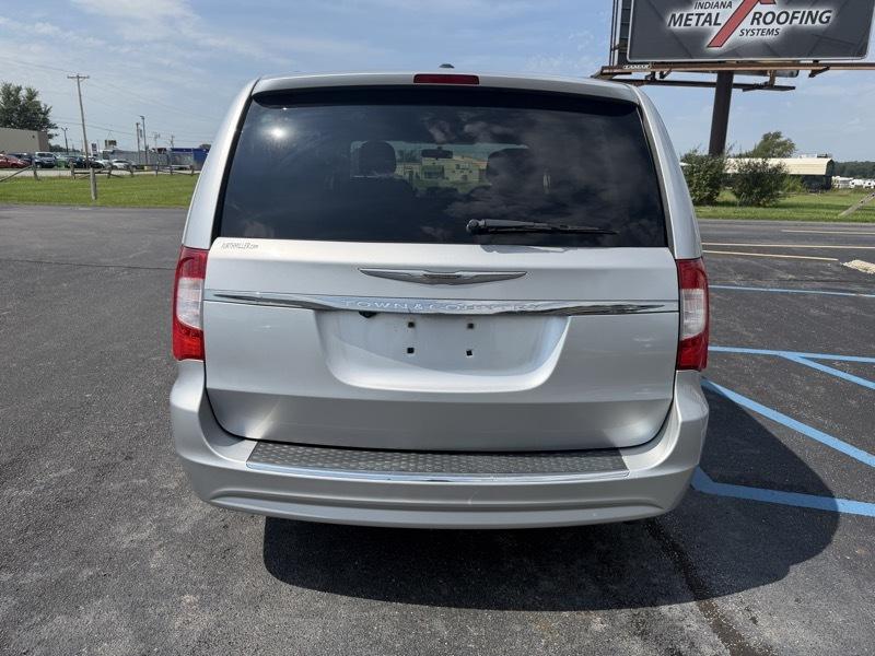 Chrysler Town & Country Touring 2011