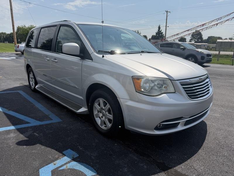 Chrysler Town & Country Touring 2011