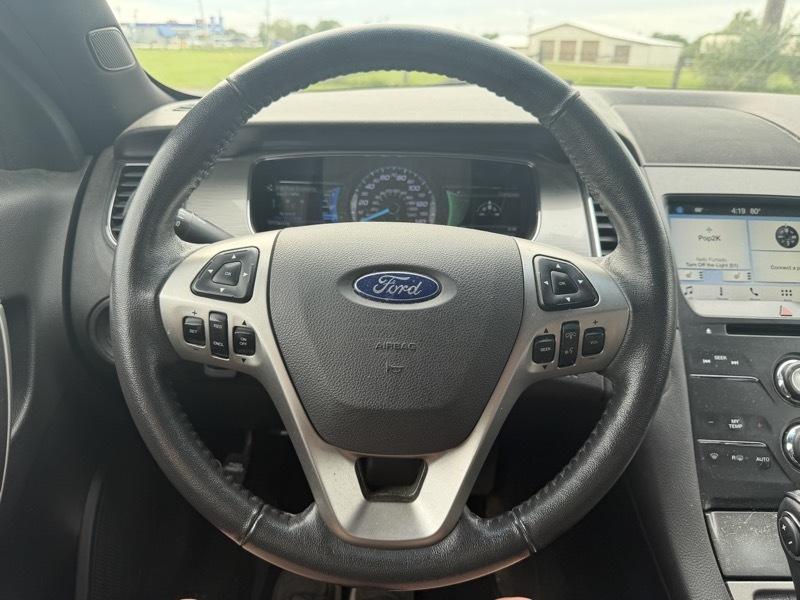 Ford Taurus SEL FWD 2018