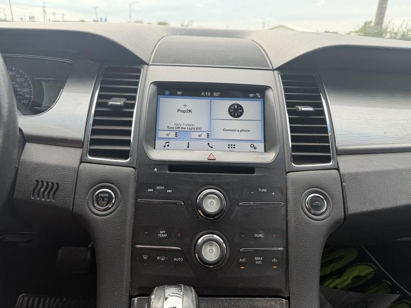Ford Taurus SEL FWD 2018