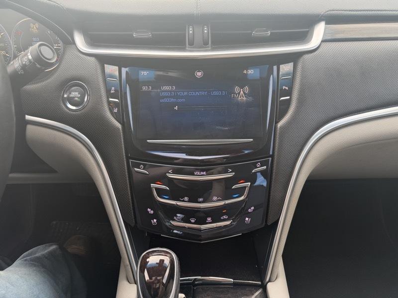 Cadillac XTS Premium AWD 2013