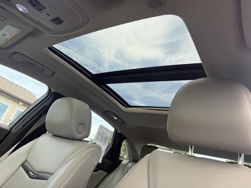 Cadillac XTS Premium AWD 2013
