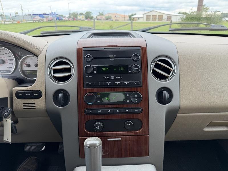 Ford F-150 XLT SuperCrew Short Box 4WD 2007
