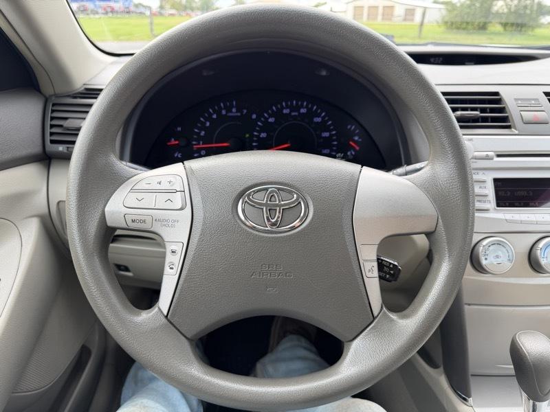 Toyota Camry LE 2011