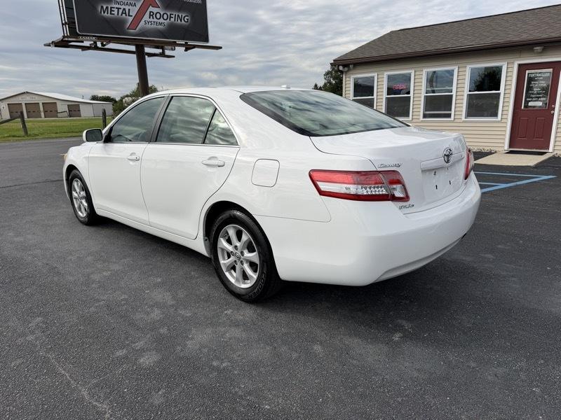 Toyota Camry LE 2011