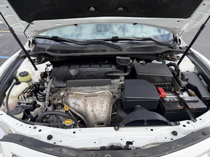 Toyota Camry LE 2011