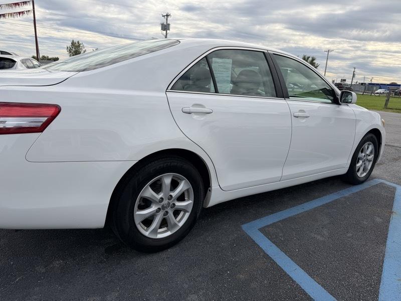 Toyota Camry LE 2011