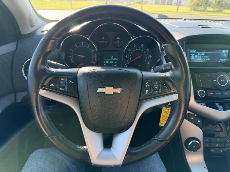 Chevrolet Cruze  2012