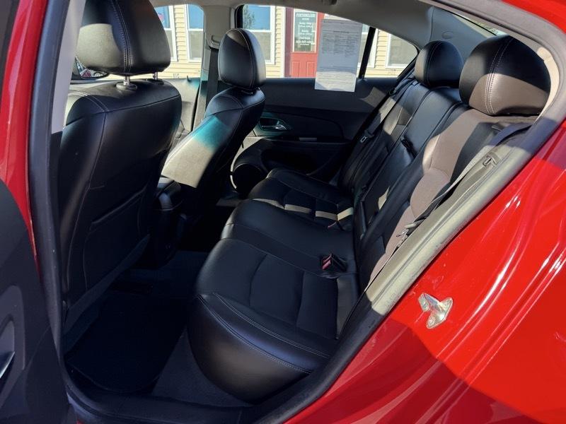 Chevrolet Cruze  2012