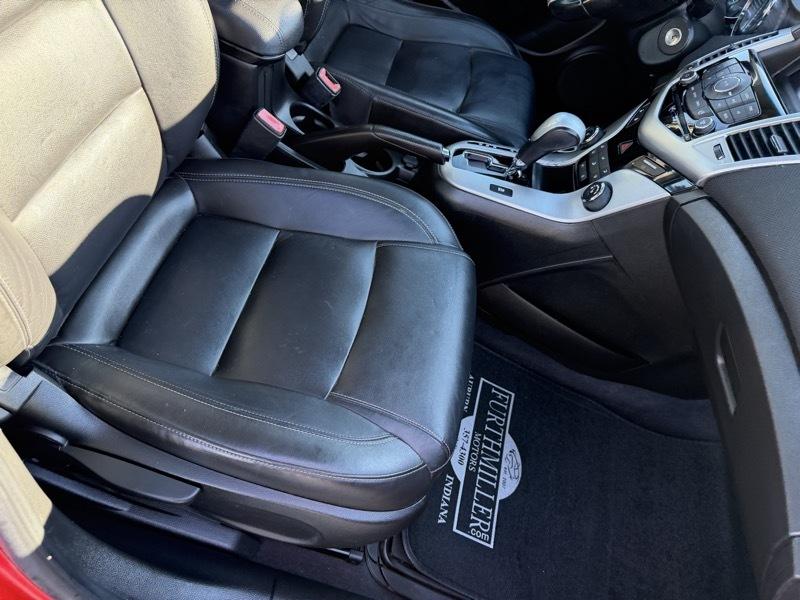Chevrolet Cruze  2012