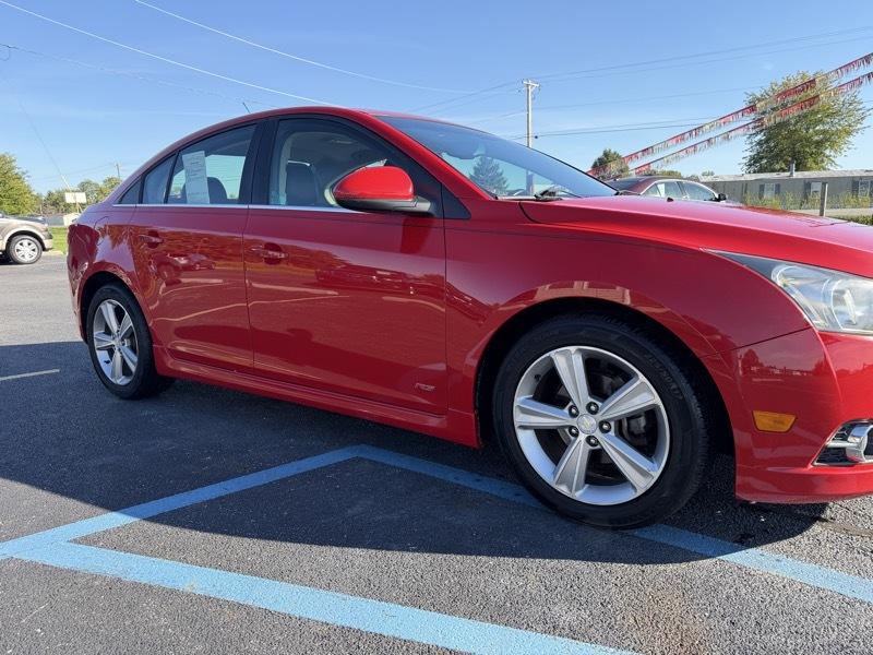 Chevrolet Cruze  2012