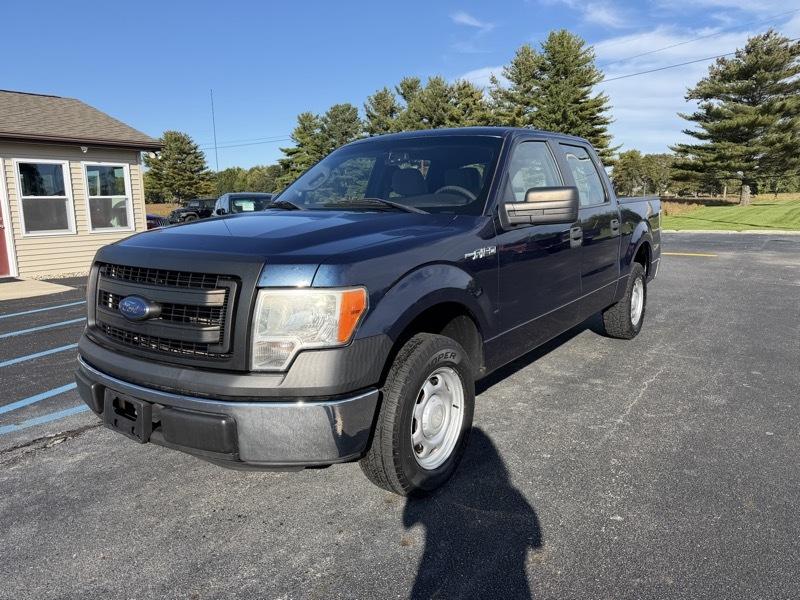 Ford F-150 XL SuperCrew 5.5-ft. Bed 2WD 2014