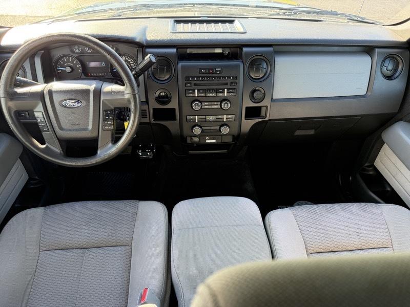 Ford F-150 XL SuperCrew 5.5-ft. Bed 2WD 2014