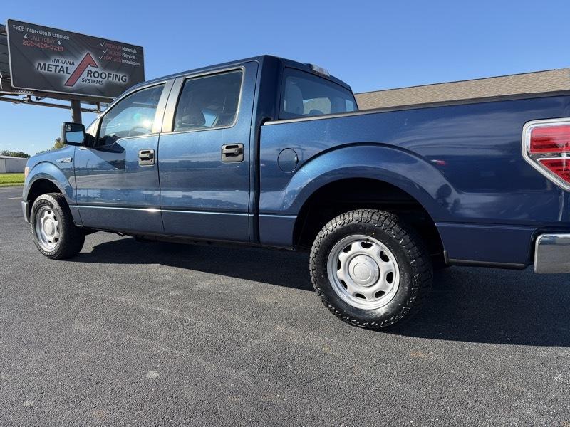 Ford F-150 XL SuperCrew 5.5-ft. Bed 2WD 2014