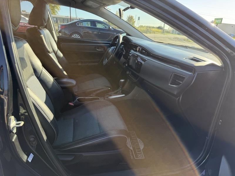 Toyota Corolla  2015