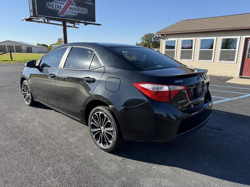 Toyota Corolla  2015