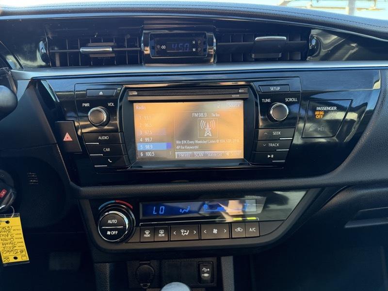 Toyota Corolla  2015