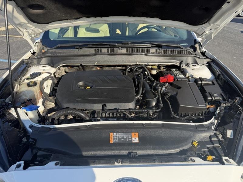 Ford Fusion SE 2016