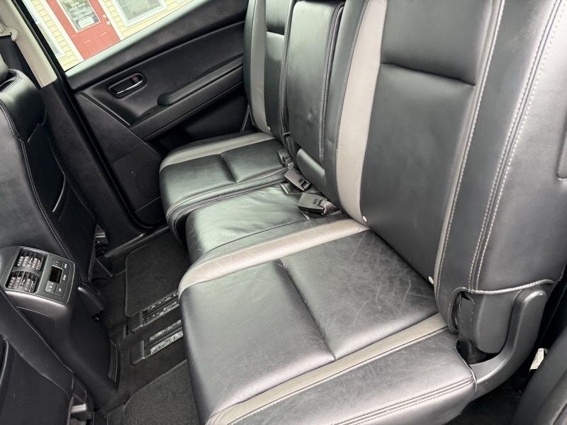 Mazda CX-9 Touring AWD 2012