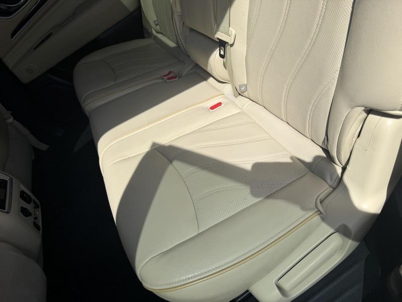 Infiniti QX60 Base AWD 2015