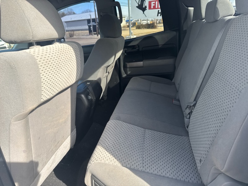 Toyota Tundra Tundra-Grade 5.7L Double Cab 2WD 2012