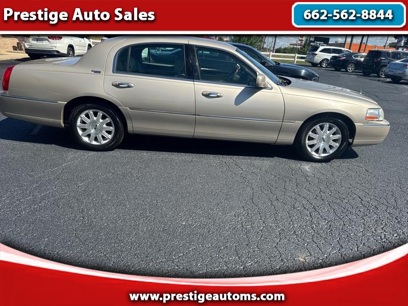 2010 Lincoln Town Car